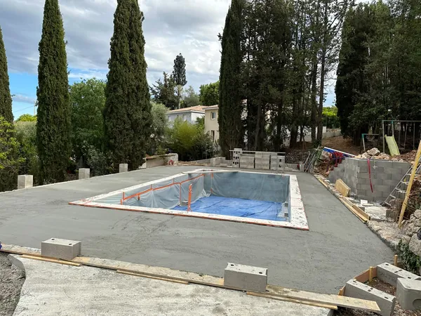 Piscine carrelée, photo 9 sur 25
