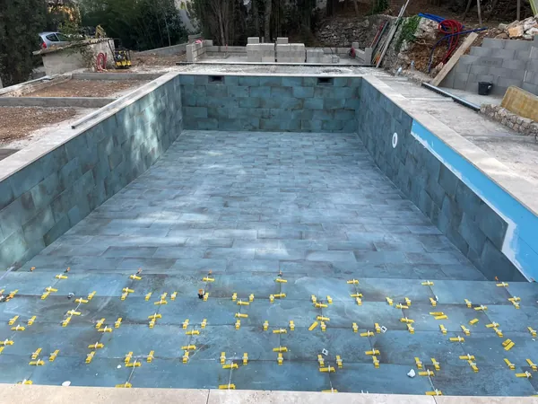 Piscine carrelée, photo 20 sur 25