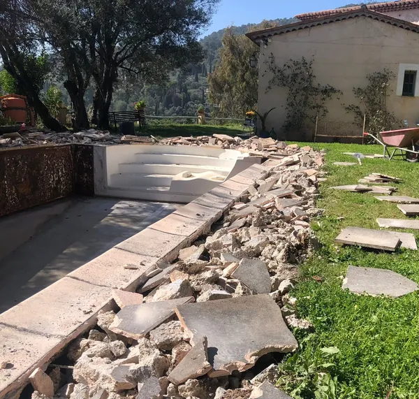 Rénovation piscine jardin, photo 1 sur 33