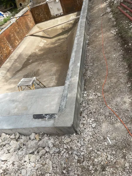 Rénovation piscine jardin, photo 17 sur 33
